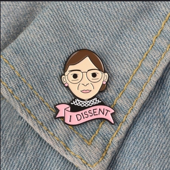 Ruth Bader Ginsburg RBG "I Dissent" Feminist Pin - Picture 4 of 8